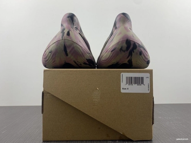 IG9562 Carbon Foam MX RNR Yeezy Adidas 0712